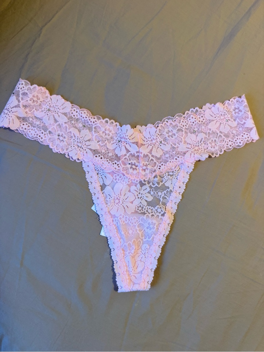 PINK Victoria's Secret Floral Lace Thong - Pale Pink Wink